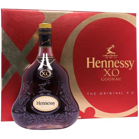 Hennessy Xo T Set With 2 Glasses Vintage Liquors
