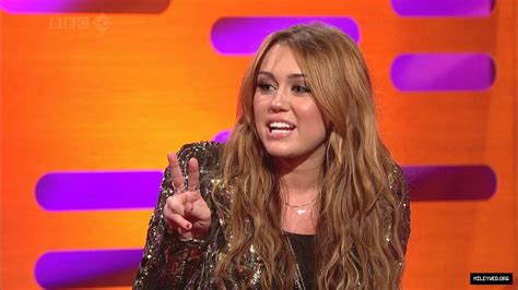 Miley On The Graham Norton Show Miley Cyrus Image 12890943 Fanpop