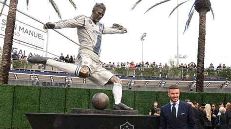 David Beckham S Statue Unveiled At Mls Opener Daily Times