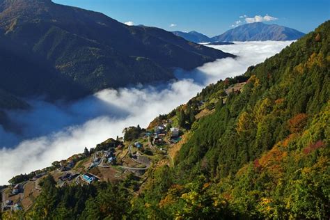 息を呑むほど美しい。一生に一度は行きたい【日本の秘境】9選 キナリノ 美しい風景 日本旅行 美しい風景写真