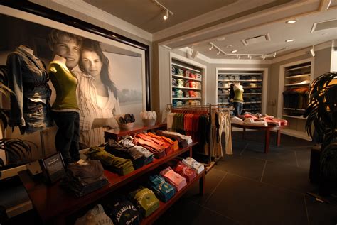 Abercrombie And Fitch Retail Wall Panels Retail Fixtures And Slatwall