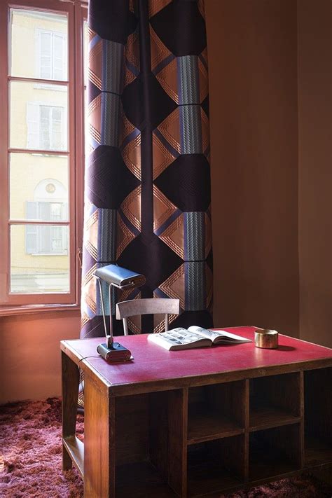 dimoregallery dévoile son nouveau décor à milan ad magazine interior textiles art deco