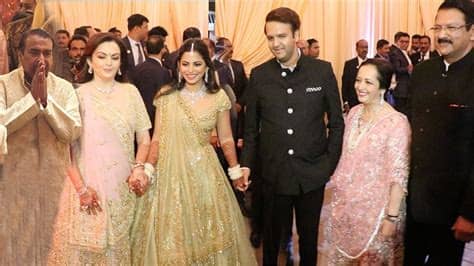 Ambani, 63, aims to complete the succession planning process by the end of next year, the person the ambani brothers eventually split their father's businesses. Mukesh Ambani's Daughter's WEDDING Reception With Ambani ...