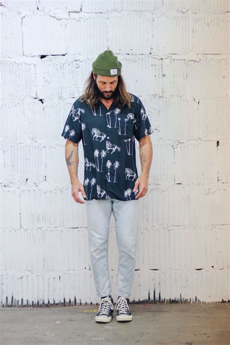 Horses Buttonup Surf Outfit Surf Style Men Mens Surfer Style