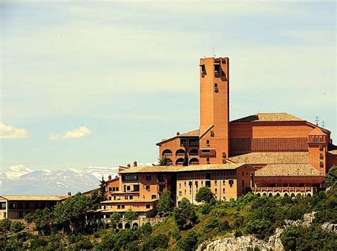 El Santuario De Torreciudad En Huesca