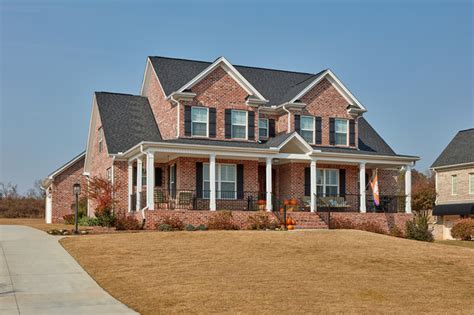 Olde Georgian Tudor Brick Home South Carolina Clásico Fachada