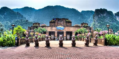 The water park is split into 3 sections, with an arabian village set in a swimming pool for the children, sandy beaches for the adults, and adventurous water slides and rides. Tickets & Rentals - Lost World of Tambun Theme Park