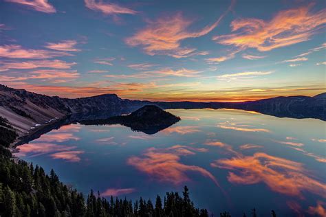 Volcanic Sunrise At Crater Lake Photograph By Pierre Leclerc