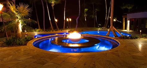 Guide To Pool Fire And Water Features