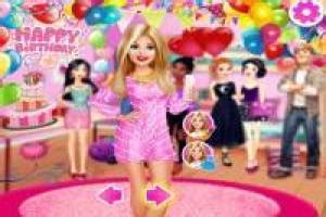 Descubre tu club del estilo. Barbie: Fiesta sorpresa, juego de barbie gratuito y online