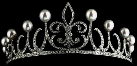 Tiara Mania Queen Letizia Of Spains Pearl Fleur De Lys Tiara