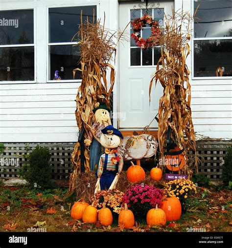 Usa Halloween Decoration Outside Building Stock Photo Alamy