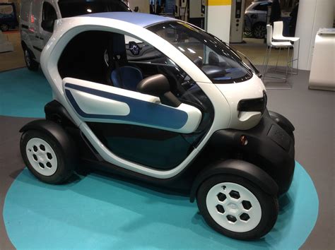 Cheapest Electric Car Is... (Complicated) −