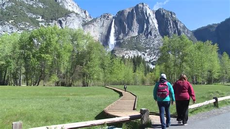 After 3 Summers Yosemite National Park Drops Required Reservations
