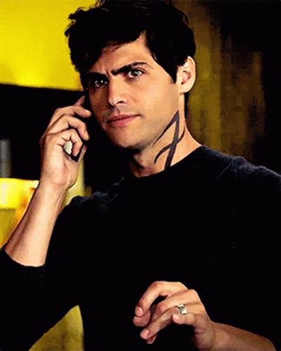 Alec Shadowhunters GIF Alec Shadowhunters Alec Lightwood Discover Share GIFs