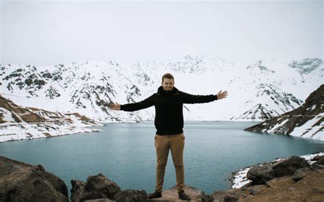 The canyon offers a number of different cajon del maipo offers a number of different adventure activities from horseback riding to whitewater rafting to skiing. How To Easily Get From Cajon del Maipo from Santiago, Chile!