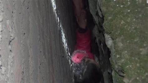 Watch Rescue Of Girl Trapped Between Walls Cnn Video