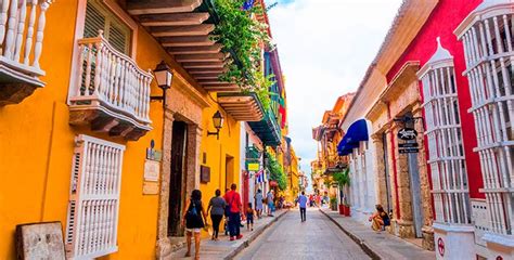 Plan your next trip to colombia with our official tour guide. Where is Colombia and what is its time zone | Colombia ...