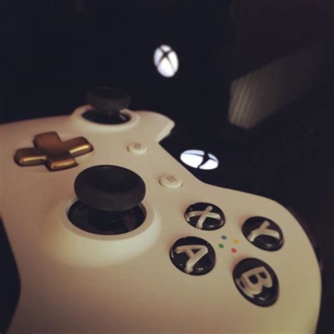 Xbox One la somptueuse manette Lunar White en photos et vidéo officielles Les photos