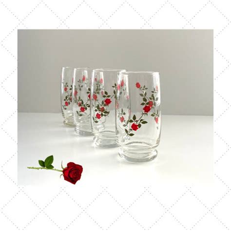 70s Red Rose Drinking Glasses Set Of 4 Red Floral Glasses Etsy