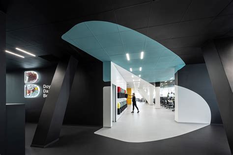 Desymbol B2 Architecture Creates Optical Illusion With Office