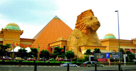 It is easy to get to sunway pyramid via rapidkl buses: KL Shopping Guide | Kuala Lumpur | Malaysia Travel ...