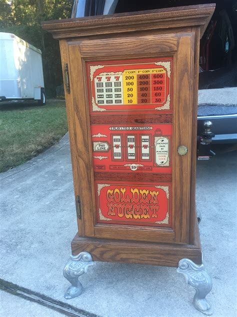 Vintage Oak Slot Machine Stand Gameroom Show