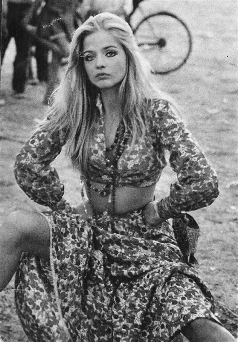 Hippie 1960s Woodstock Fashion Hippie Style Fashion