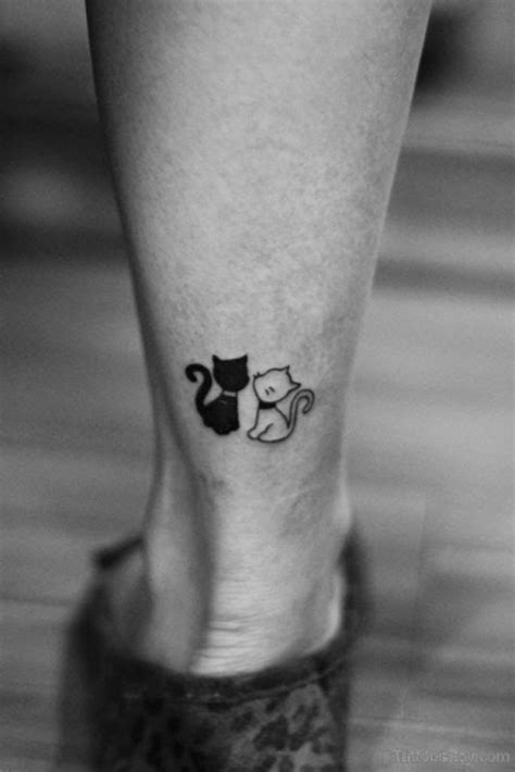 38 Best Cat Tattoos On Leg Tattoo Designs