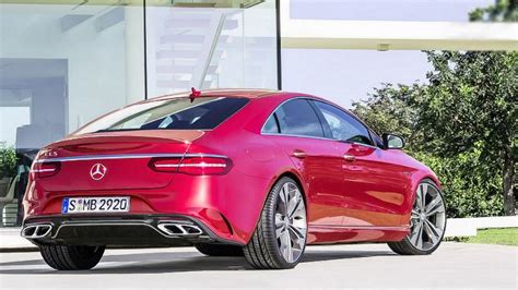We are still a long way from the official unveiling of the ev, but taking hints from the spy shots, statements of mercedes, and the platform of the car, electricvehicleweb.in came up with its artistic rendering. The 2018 Mercedes CLS AMG, The Third Generation