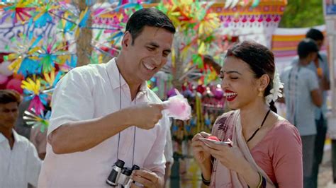 Pad Man Box Office Akshay Kumar Sonam Kapoor And Radhika Apte S Film Crosses 40 Crore Mark On Day 3