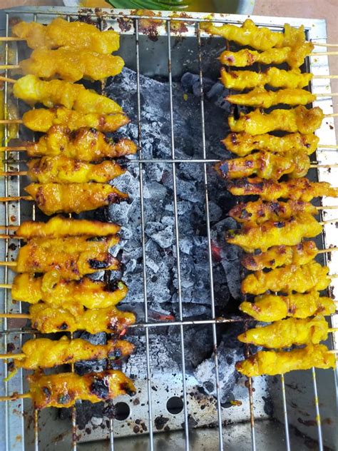 Coba 7 cara cepat jual rumah berikut ini, tanpa stres, tanpa mengorbankan nilai rumah sesungguhnya juga! Buat Sendiri Sate Di Rumah, Cara Pun Mudah. Guna Seekor ...