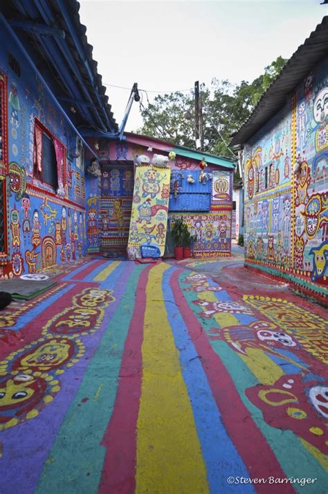 The Rainbow Village In Taiwan Is So Pretty You Wont Believe Its Real