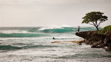 Why Oahus North Shore Is Perfect For Surfers Travelage West