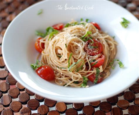 It's so fast to prepare and tastes bright . The Enchanted Cook: Ina's Summer Garden Pasta