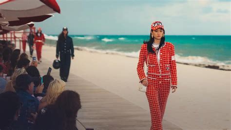 Chanel The Cruise 202223 Show In Miami Time International