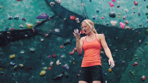 Jul 01, 2021 · coxsey, whose new husband ned feehally is also a climber, has soared to a pair of gold, silver and bronze medals in world cup events since 2012 and has been there and won it all. Shauna Coxsey and Training With a Finger Injury - Gripped Magazine
