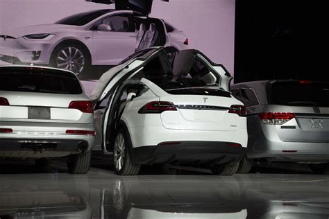 Tesla Model X Revealed Ahead Of Australian Debut 7 Seats