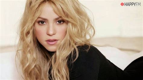 Shakira La Cantante Se Quita Unos Cuantos Años De Encima Con Este