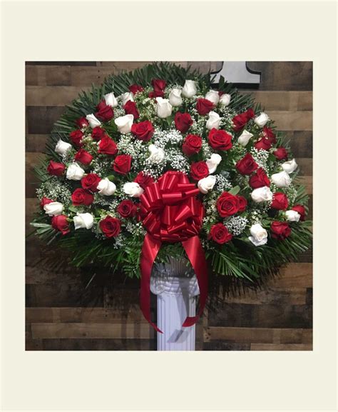 Poppy, unlike most floral names which are sweet and feminine. RB0150: Red and white rose basket - Floral Fantasy US