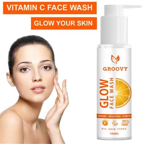 Vitamin C Clean And Free Look Instant Glow Face Wash 100 Ml Pack Of 1 Jiomart