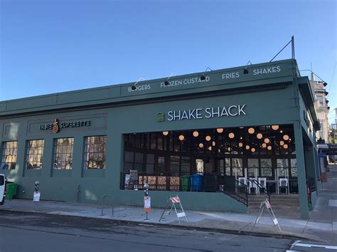Shake Shack Opens Monday In Cow Hollow