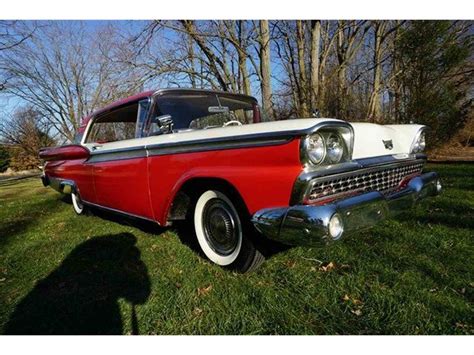 The ford ranch wagon is a station wagon which was built by ford from 1952 to 1974. 1959 Ford Galaxie 500 for Sale | ClassicCars.com | CC-1053655