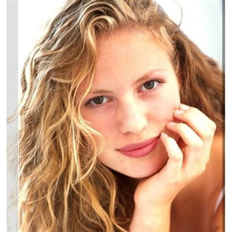 Don't dye the your hair red if your hair color is blonde as it can turn pink. How to Relax Permed Hair | Our Everyday Life