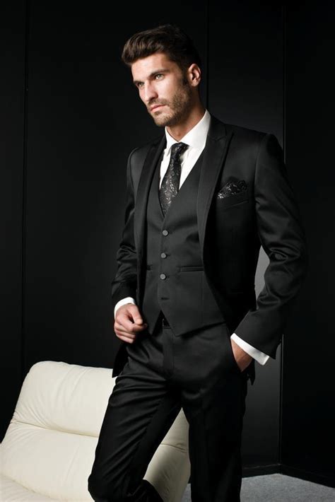 2015 Black Mens Suits Tuxedos Business Suit Brand Boss Dress Suit For