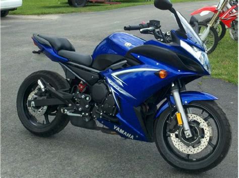 Virtually all the internal engine components are r6″s spec including crankshaft, con rods, valve sizes, bore & stroke etc. Buy 2009 Yamaha FZ6R on 2040-motos