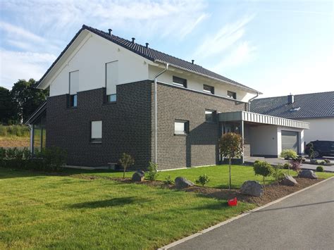 Atemberaubend vordach garage vordach aus glas vordcher aus glas und edelstahl fr hauseingang. Unsere Mila mit Gussek Haus: Garage und Terasse fertig ...