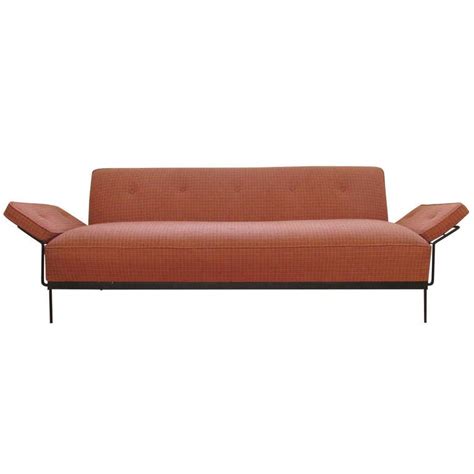At such attractive prices buy as an individual consumer or in bulk for commercial purposes. Mid-Century Modern Convertible Sofa Bed at 1stdibs