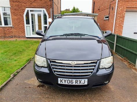 Chrysler Grand Voyager 7 Seater Automatic Electric Sliding Doors