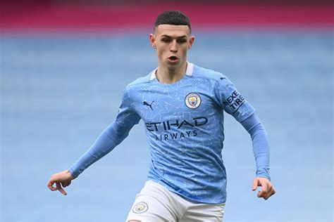 Foden Wants To Spend Career At Manchester City Bitter And Blue